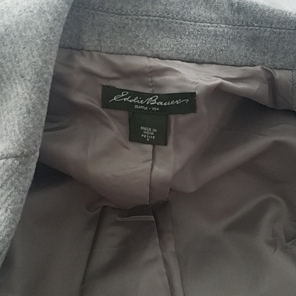 Eddie  Bauer wool blazer  Petite 6 - Picture 4 of 12